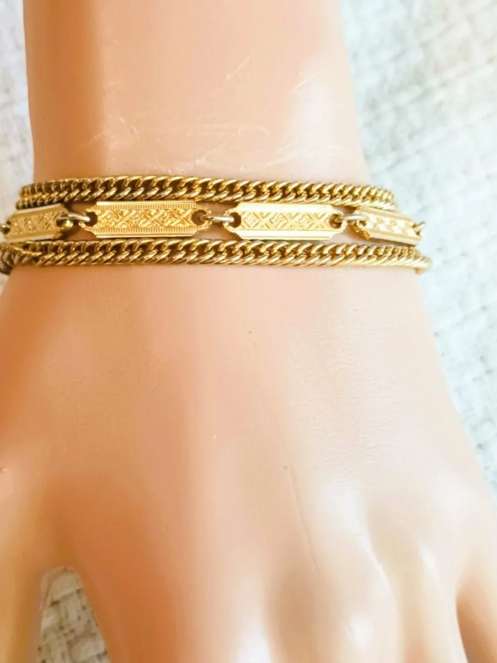Vintage Gold Triple Strand Bracelet 6.75